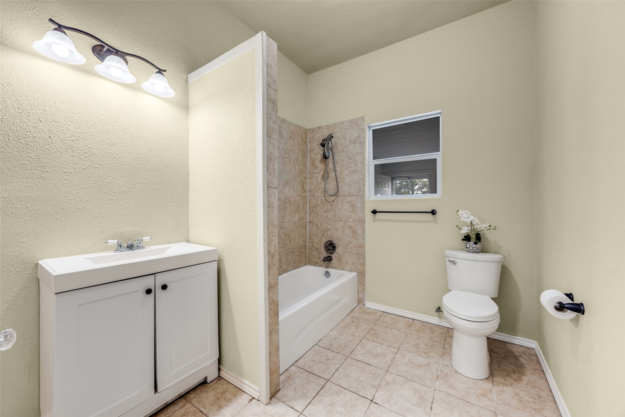 623 N Walnut Street Sherman TX 75090