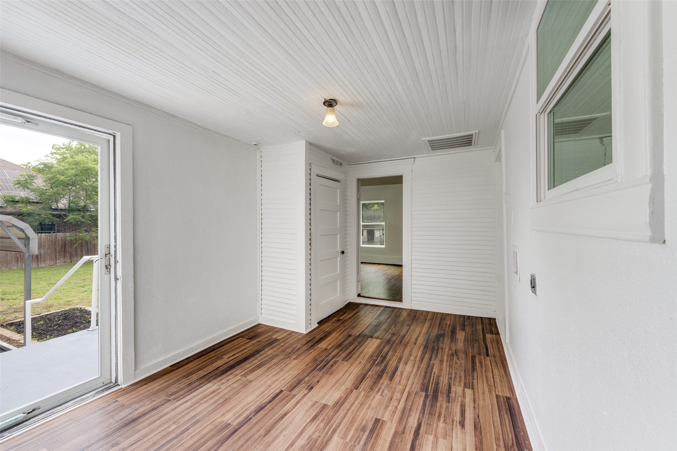 623 N Walnut Street Sherman TX 75090