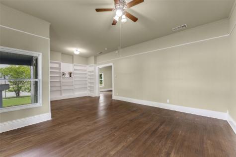 623 N Walnut Street Sherman TX 75090