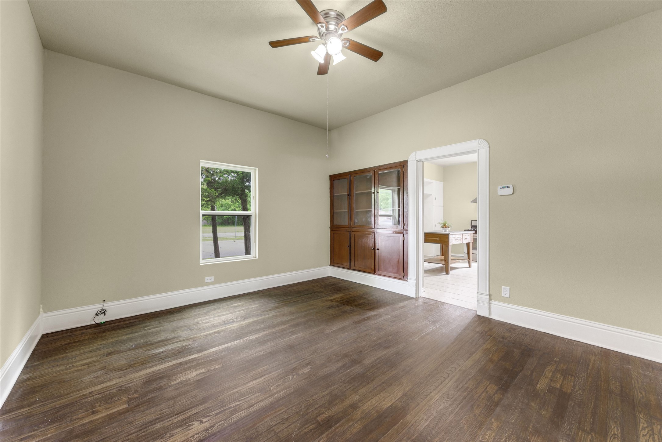 623 N Walnut Street Sherman TX 75090