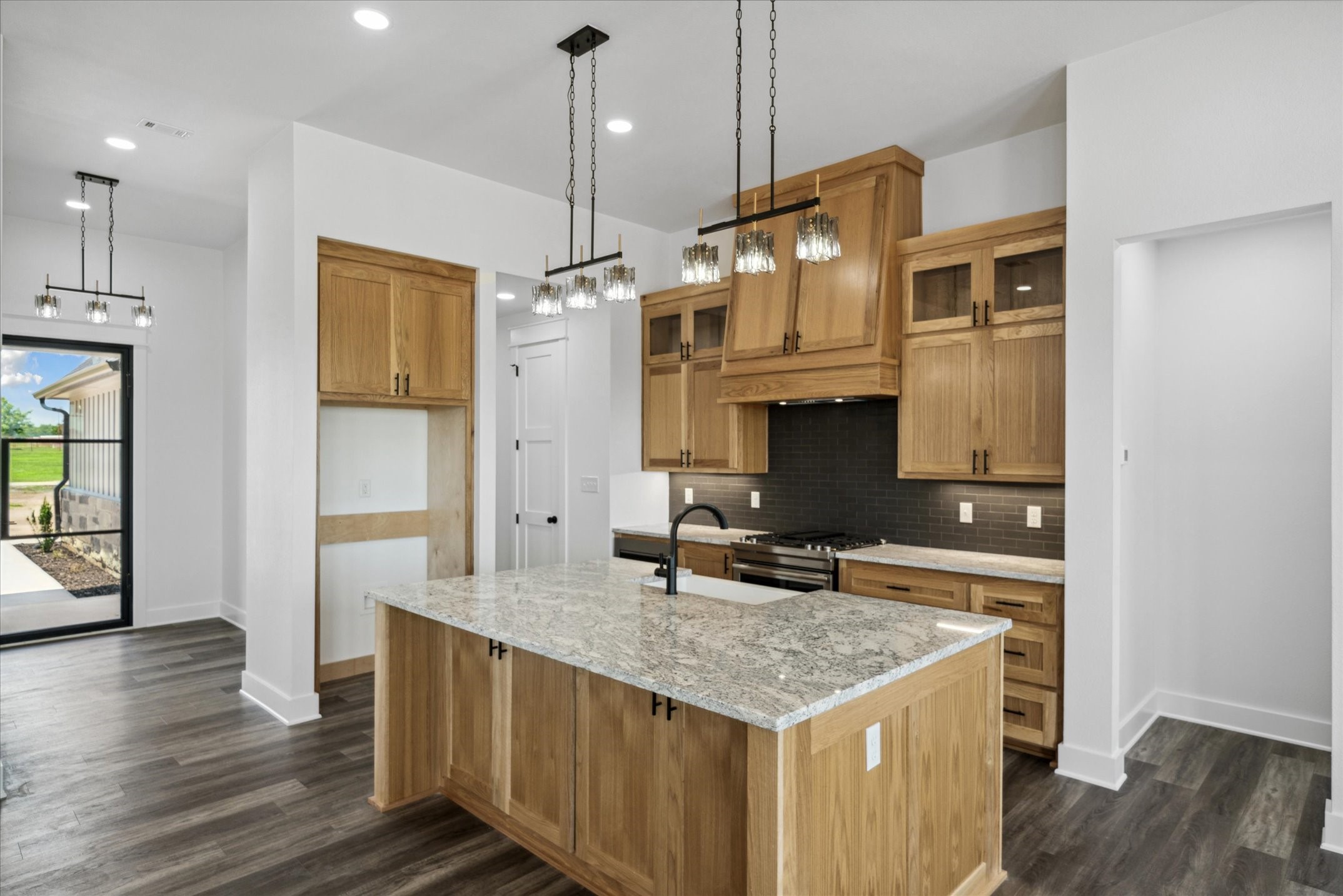 965 Vz County Road 2141 Canton TX 75103