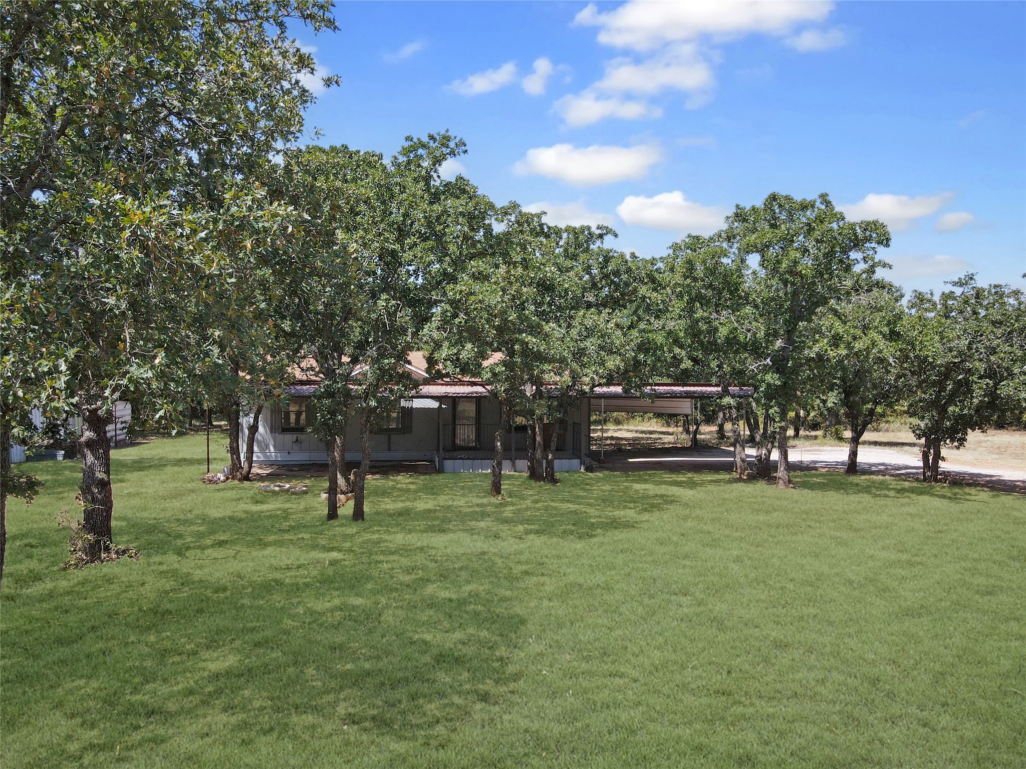 303 County Road 158 Eastland TX 76448