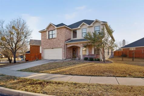 3010 Greenway Drive Burleson TX 76028