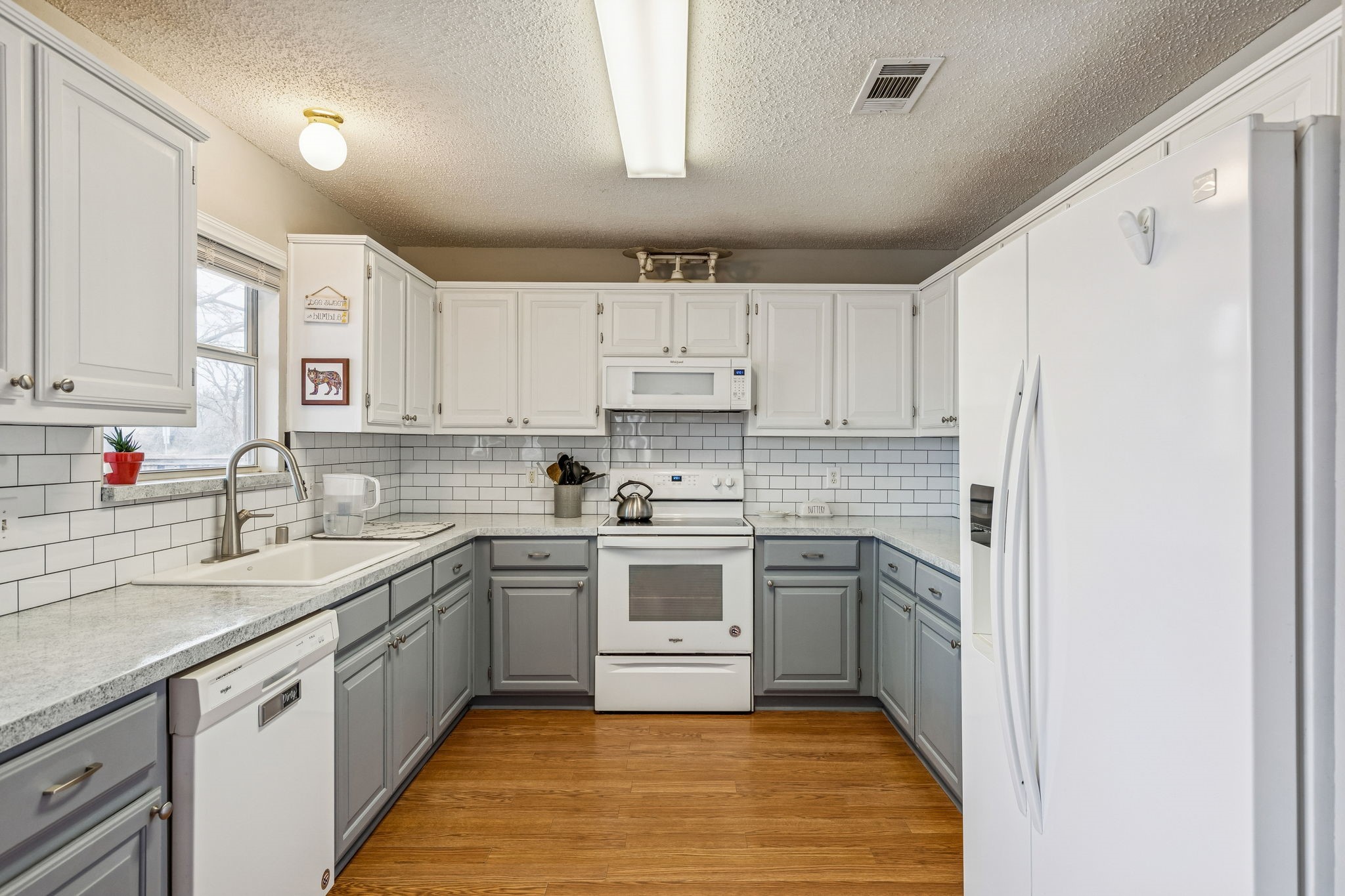 1945 Helen Lane Lewisville TX 75067
