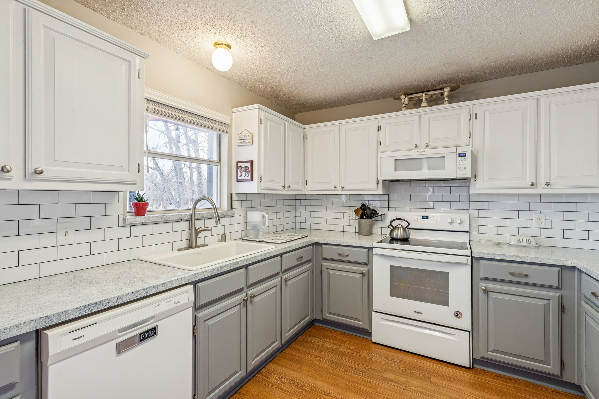 1945 Helen Lane Lewisville TX 75067