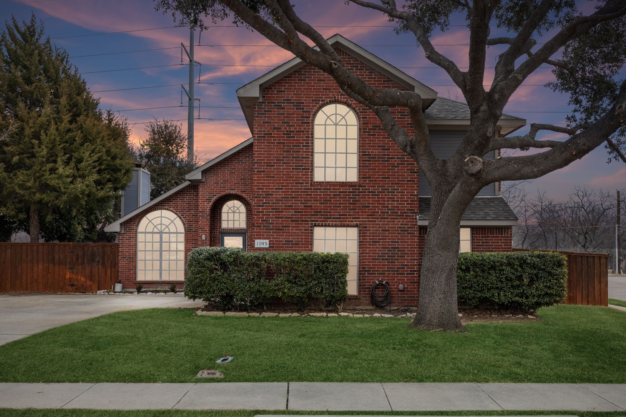 1945 Helen Lane Lewisville TX 75067