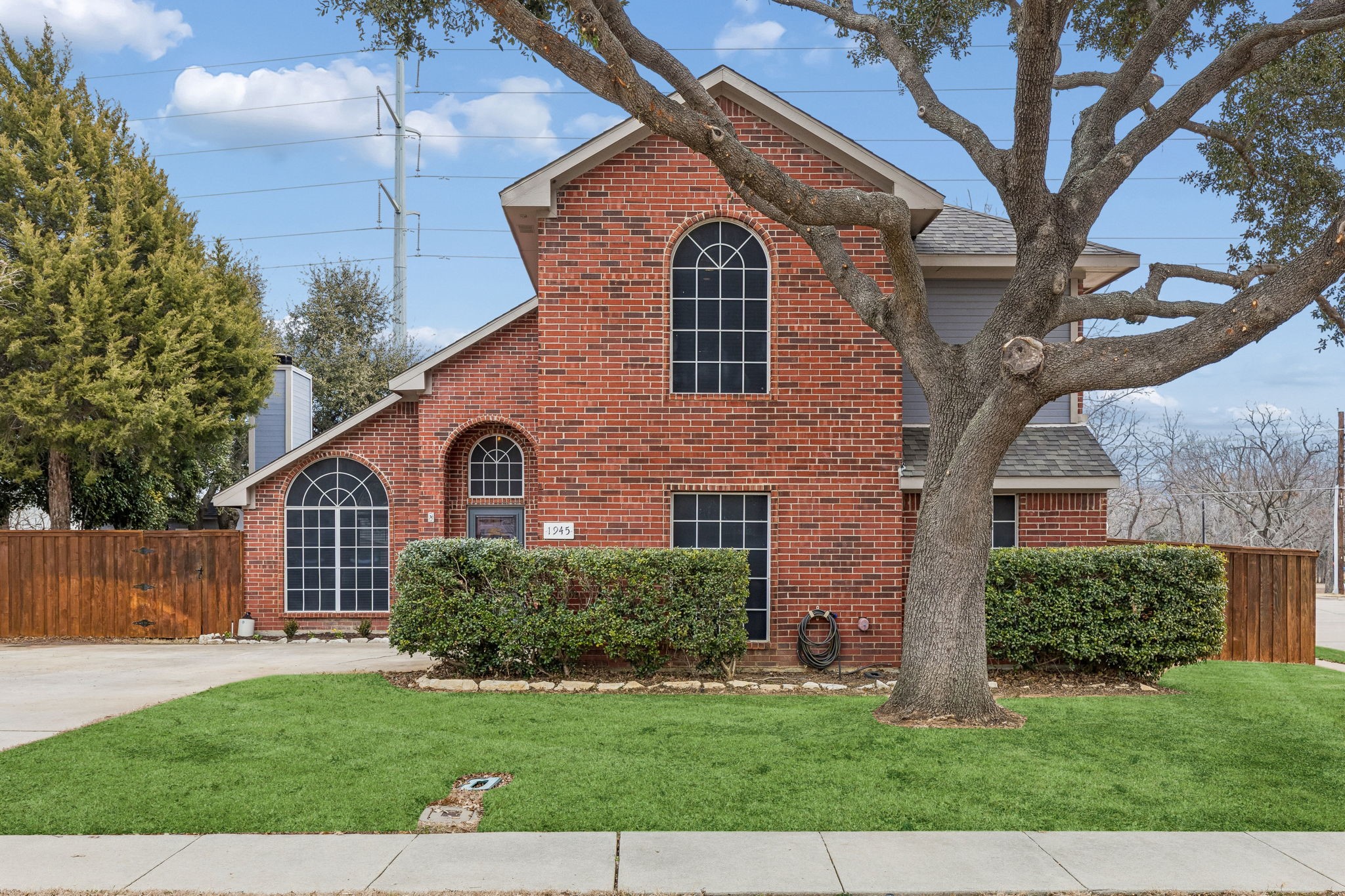 1945 Helen Lane Lewisville TX 75067