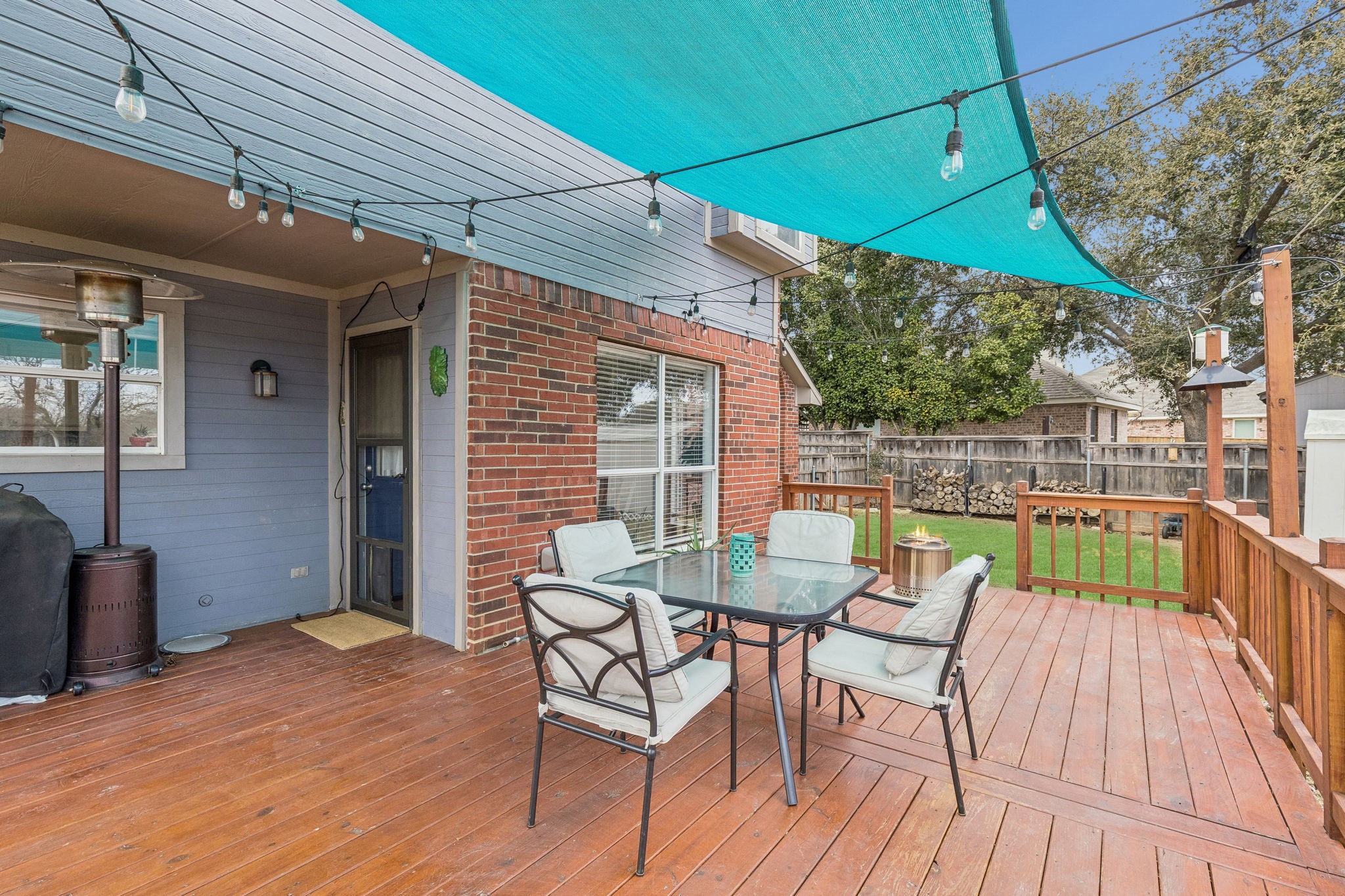 1945 Helen Lane Lewisville TX 75067