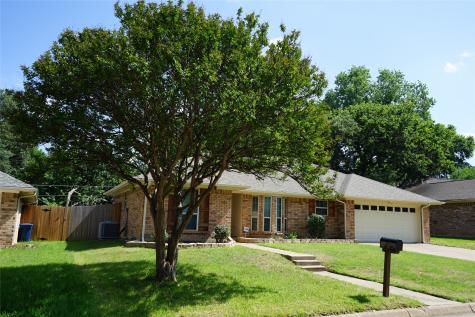 3221 Elkhart Court Arlington TX 76016