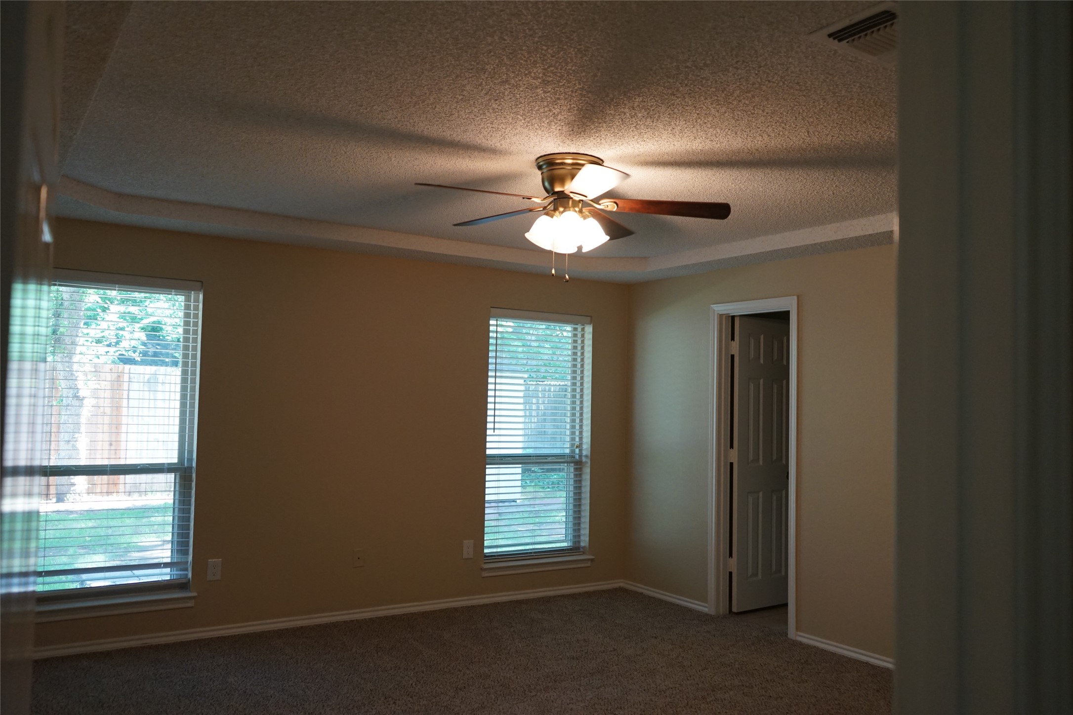 3221 Elkhart Court Arlington TX 76016