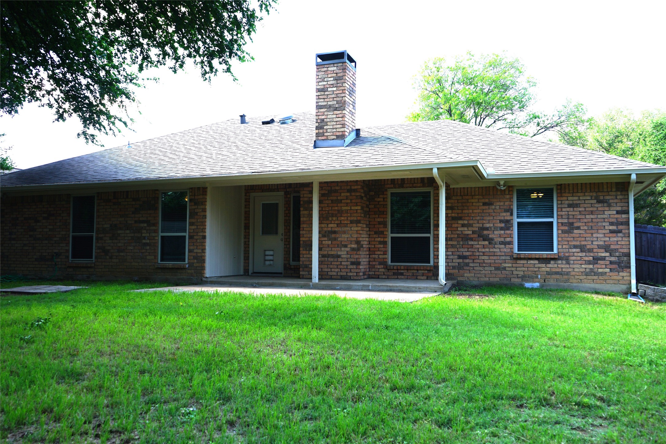 3221 Elkhart Court Arlington TX 76016