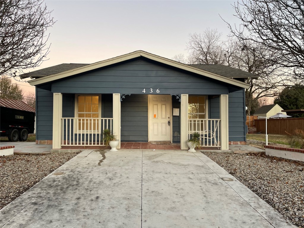 436 N Cowan Avenue Lewisville TX 75057