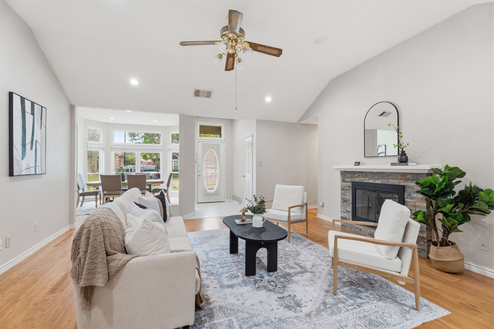 7114 Lo Chalmers Lane Garland TX 75043