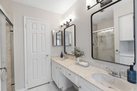 7114 Lo Chalmers Lane Garland TX 75043
