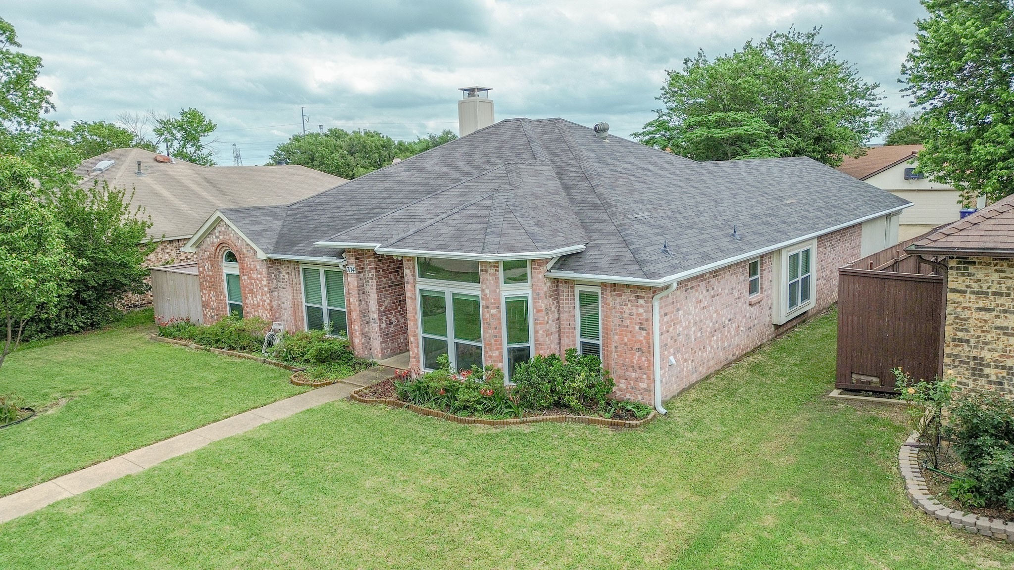 7114 Lo Chalmers Lane Garland TX 75043