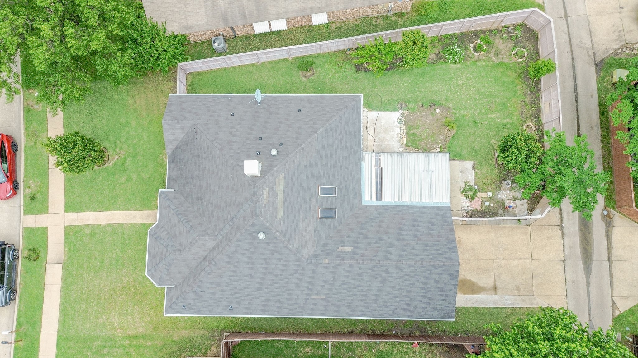 7114 Lo Chalmers Lane Garland TX 75043