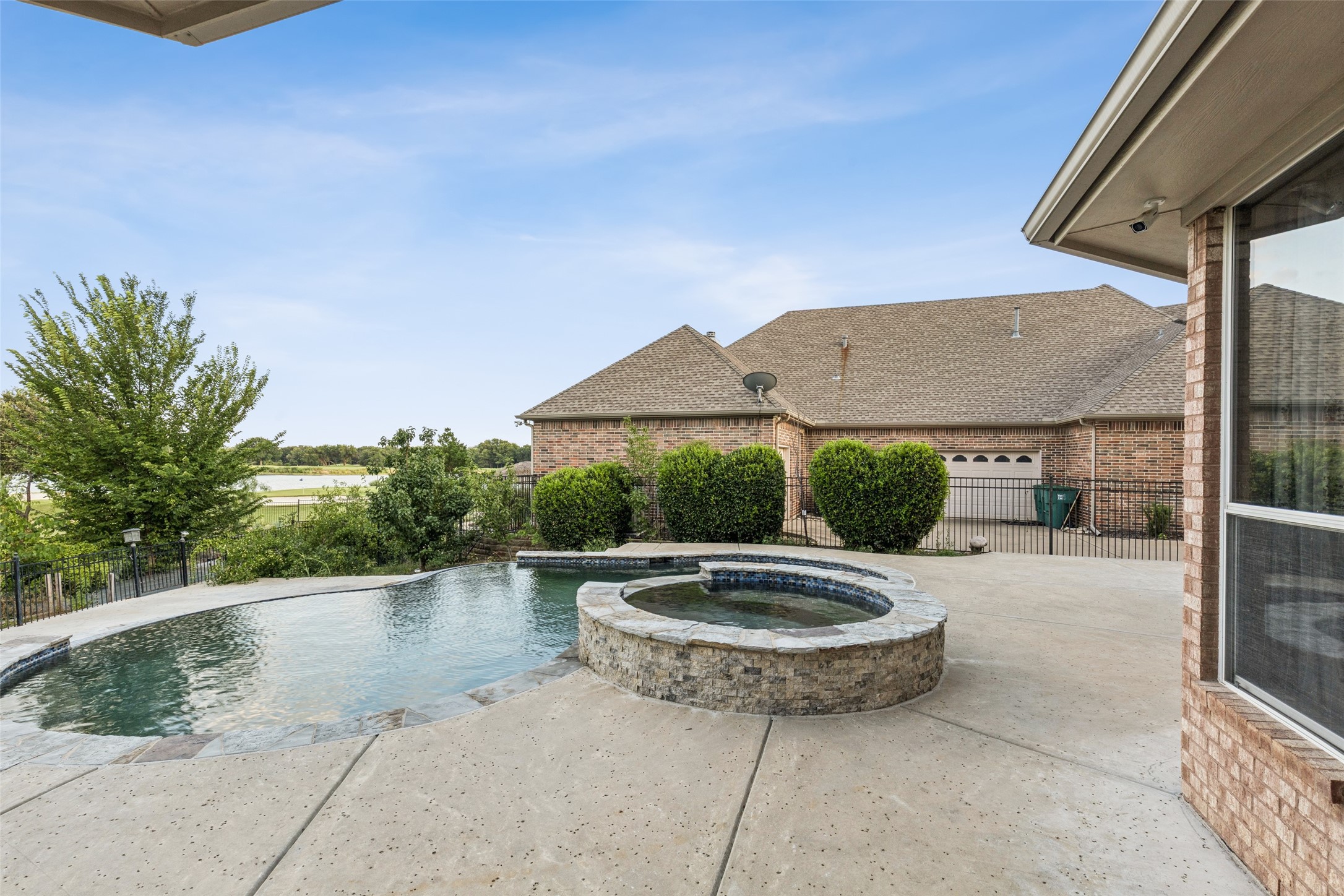 6308 Estates Lane Fort Worth TX 76137