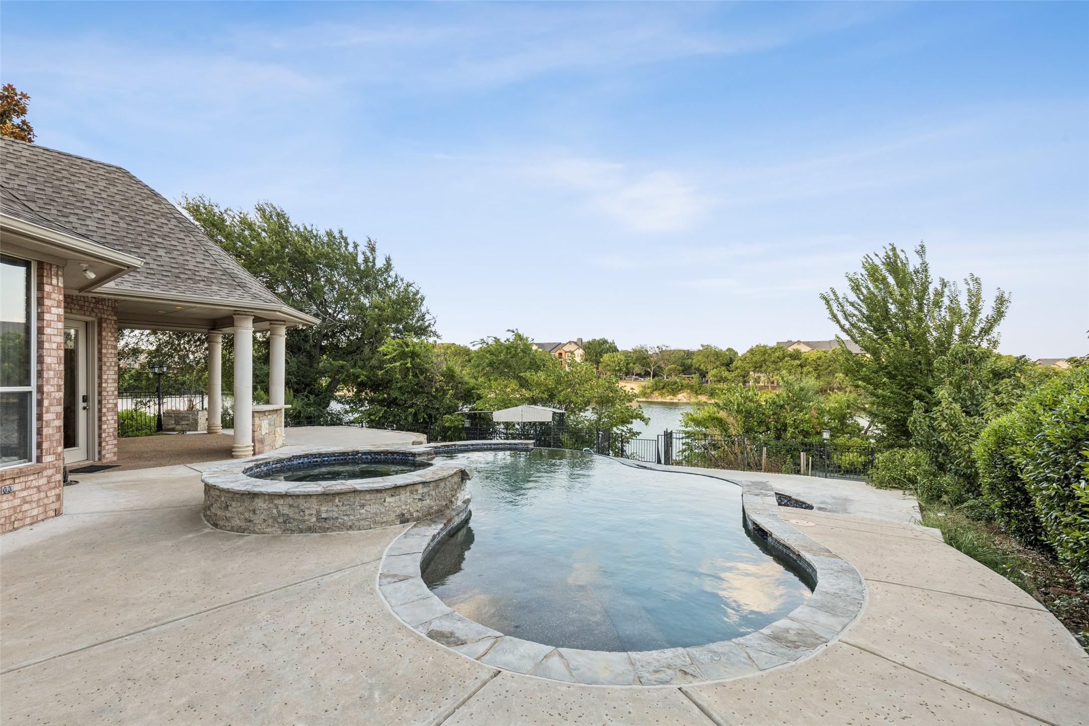 6308 Estates Lane Fort Worth TX 76137