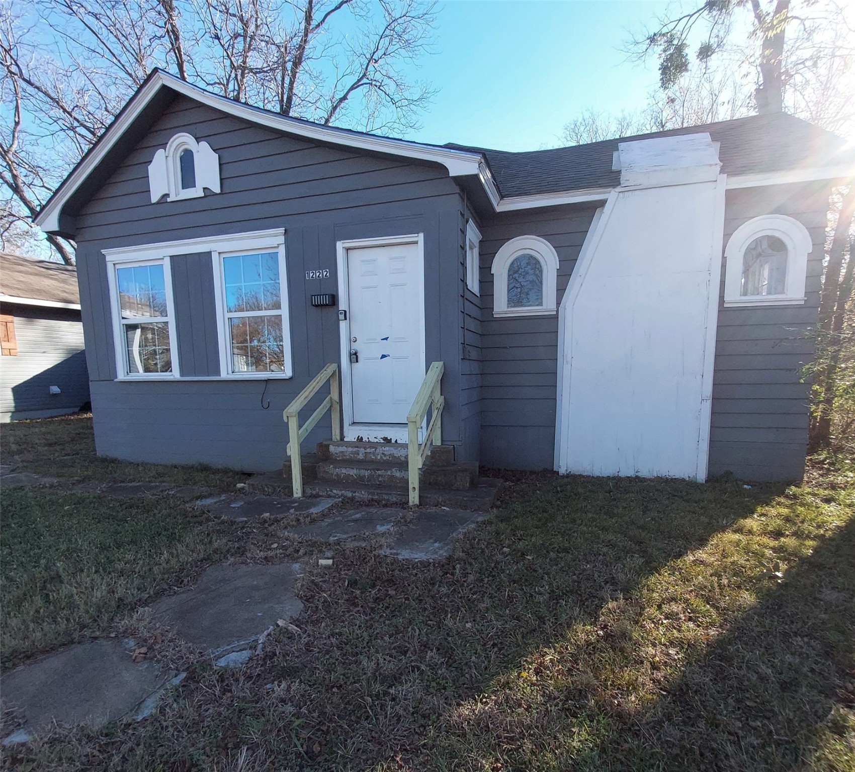 1222 W Morton Street Denison TX 75020