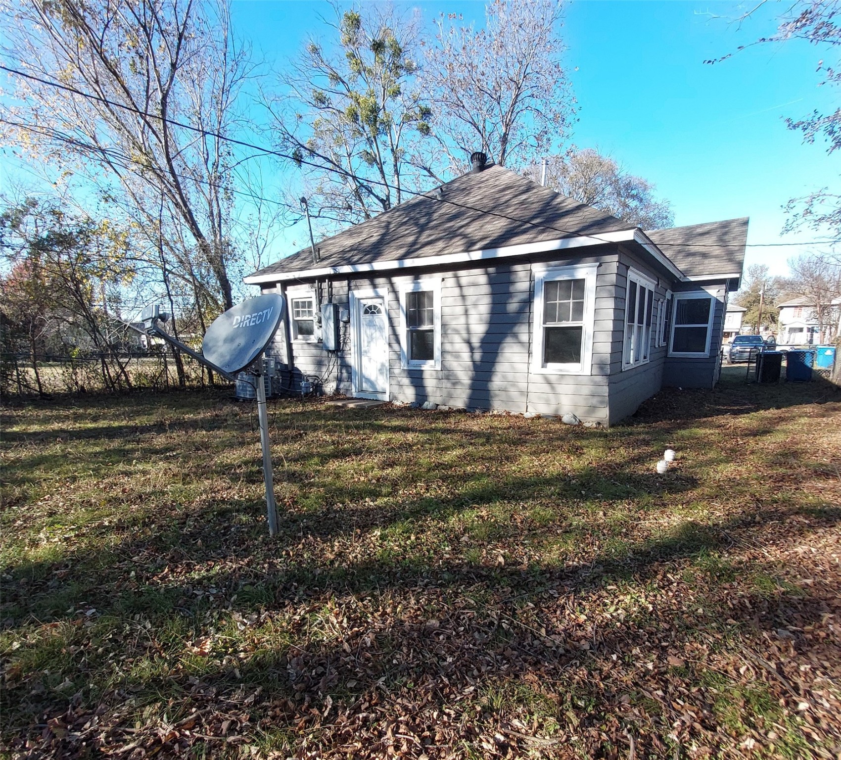 1222 W Morton Street Denison TX 75020