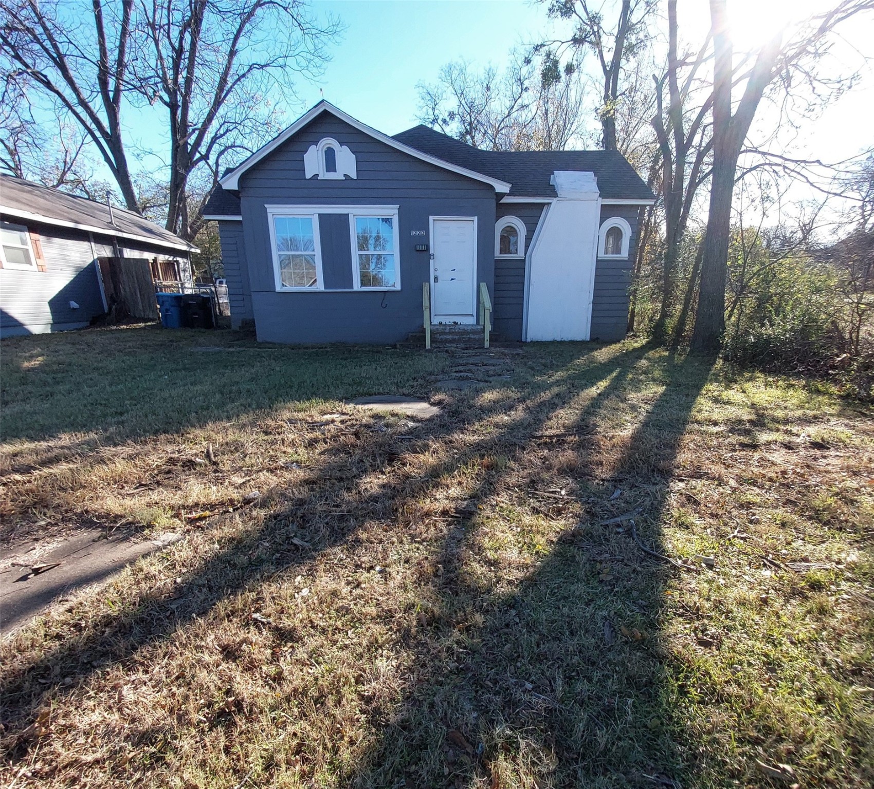 1222 W Morton Street Denison TX 75020