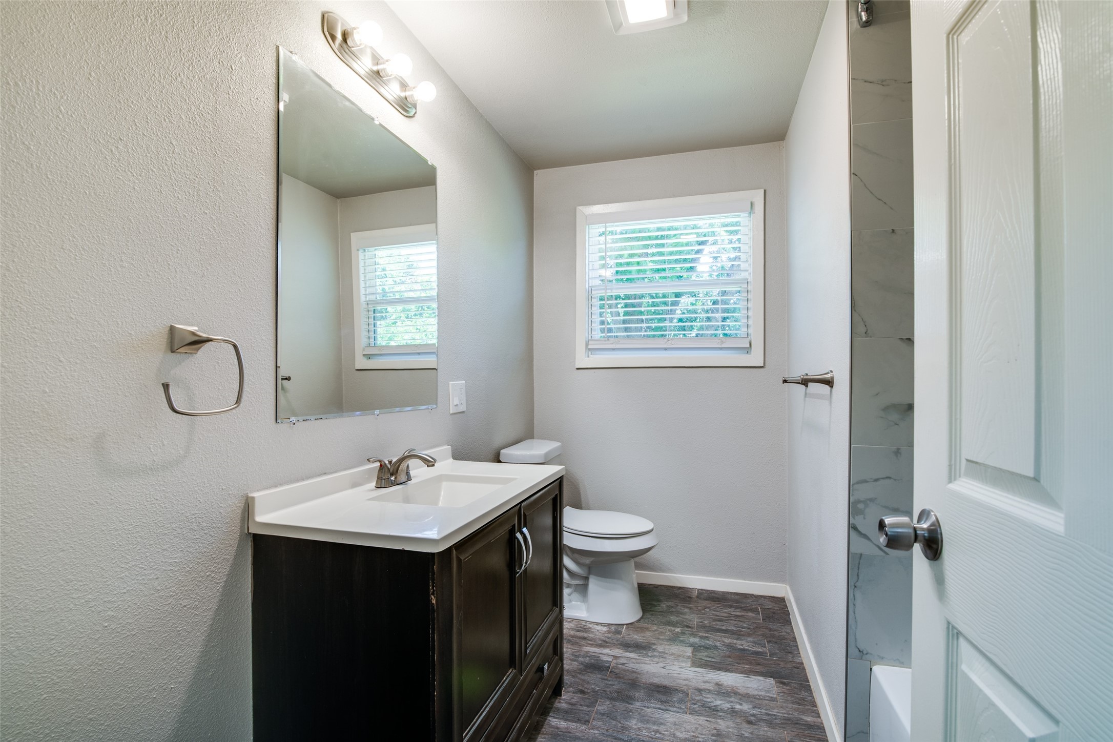 606 W High Street Terrell TX 75160