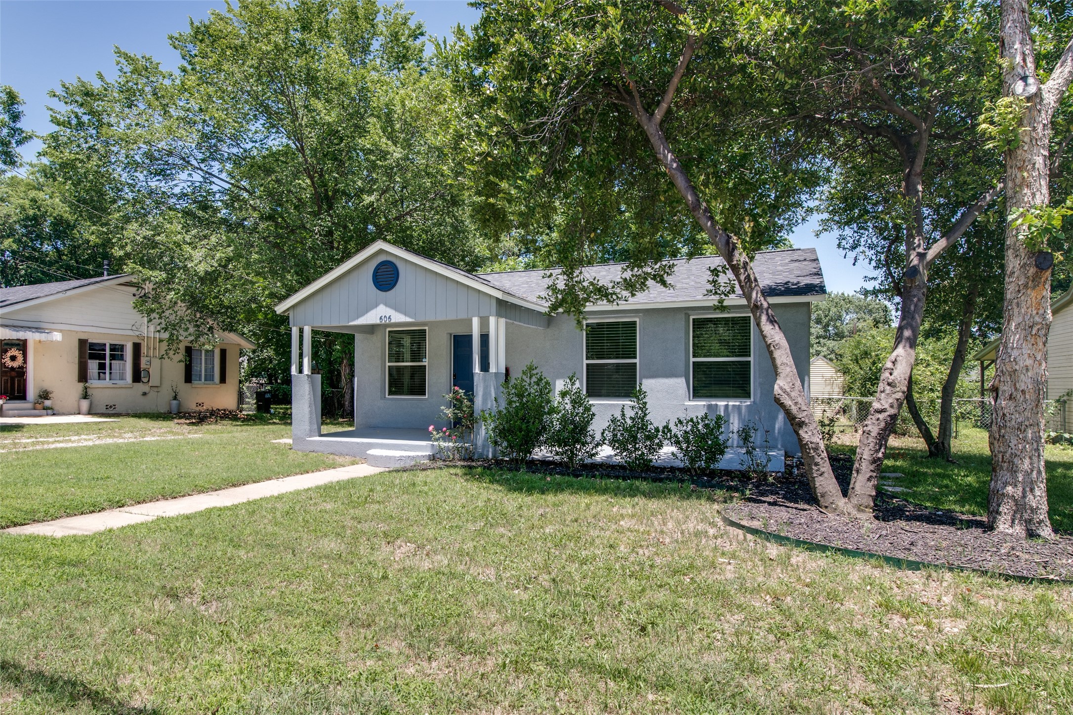 606 W High Street Terrell TX 75160
