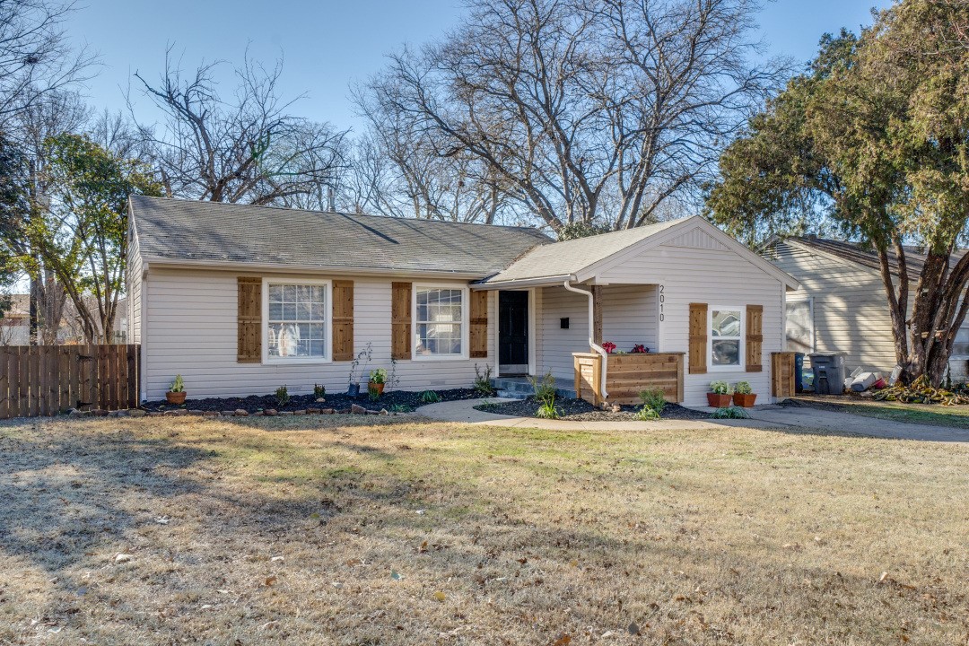 2010 S Farola Drive Dallas TX 75228