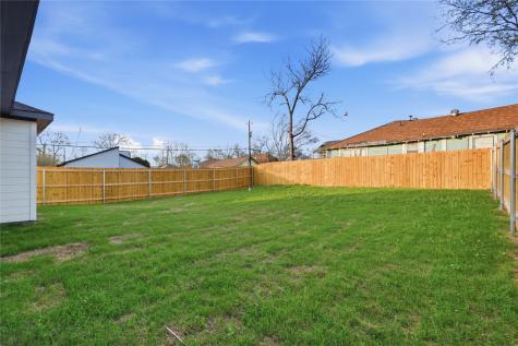 2800 Carter Street Dallas TX 75210