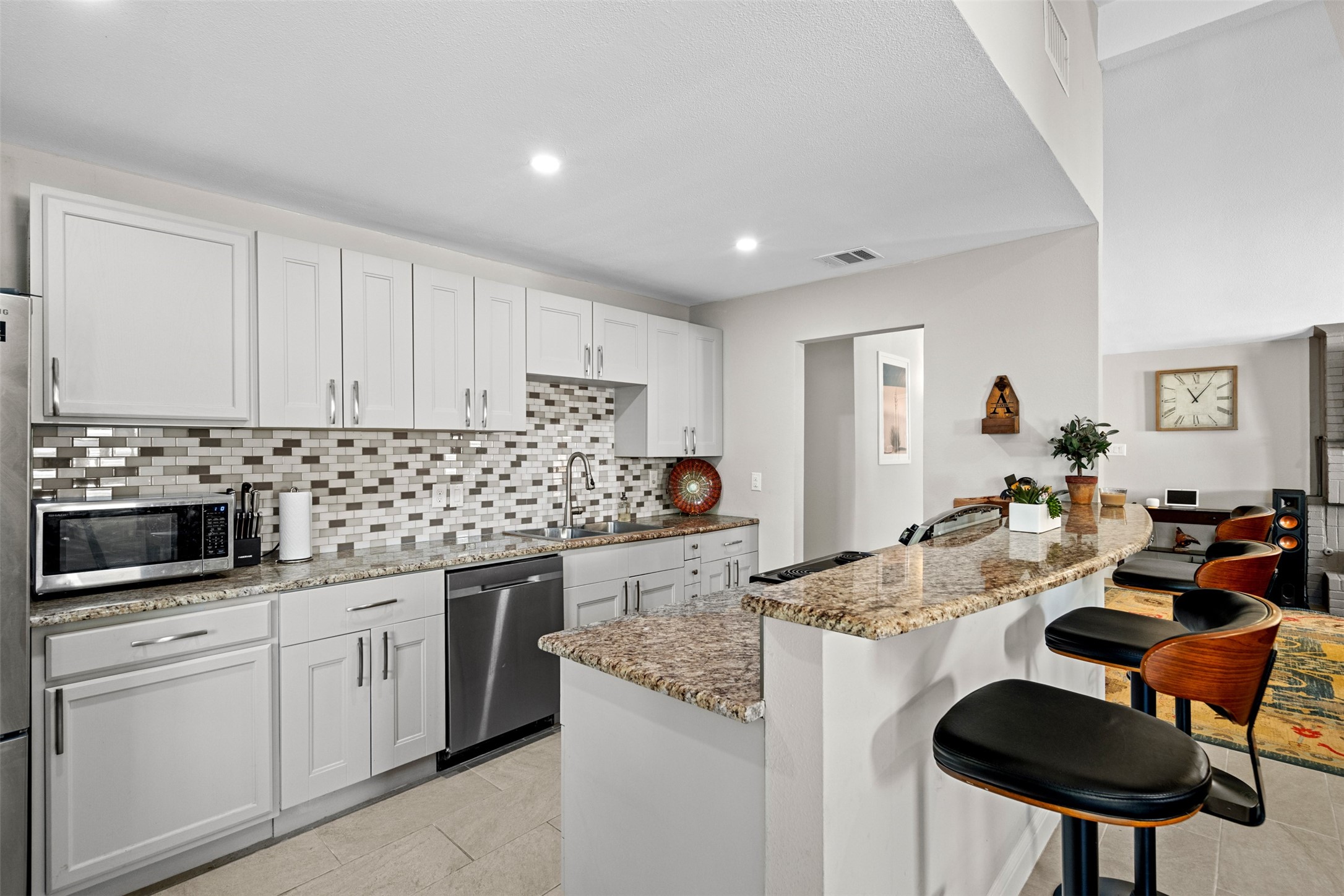 2925 Wildflower Drive Dallas TX 75229