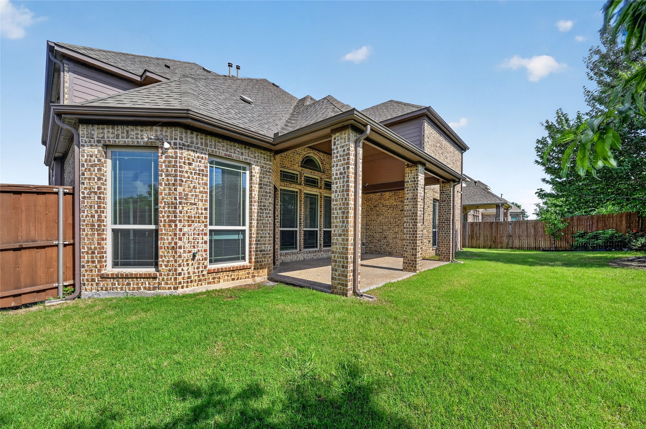 1009 Spinks Court Flower Mound TX 75028