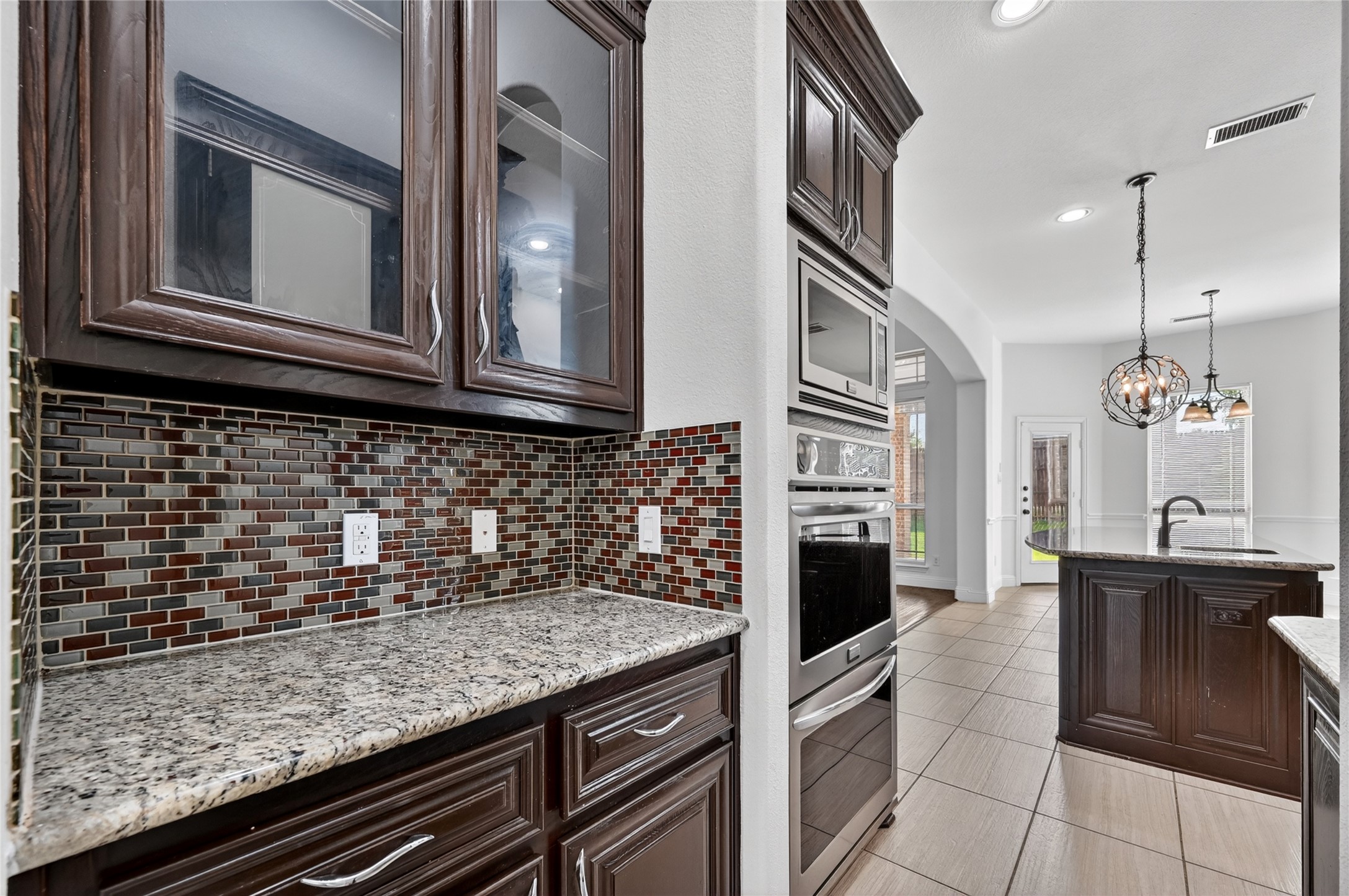 1009 Spinks Court Flower Mound TX 75028