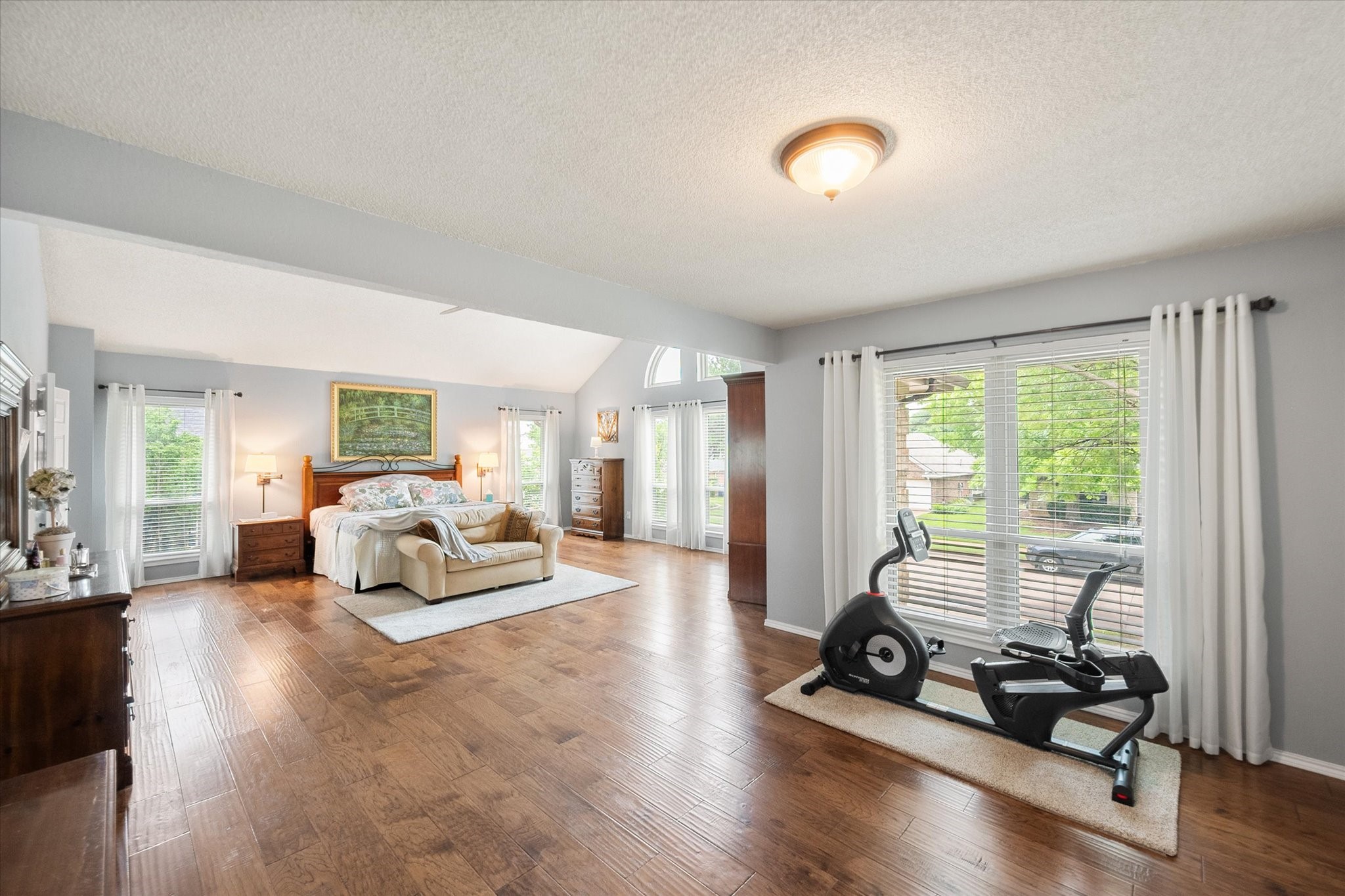 1817 Altacrest Drive Grapevine TX 76051