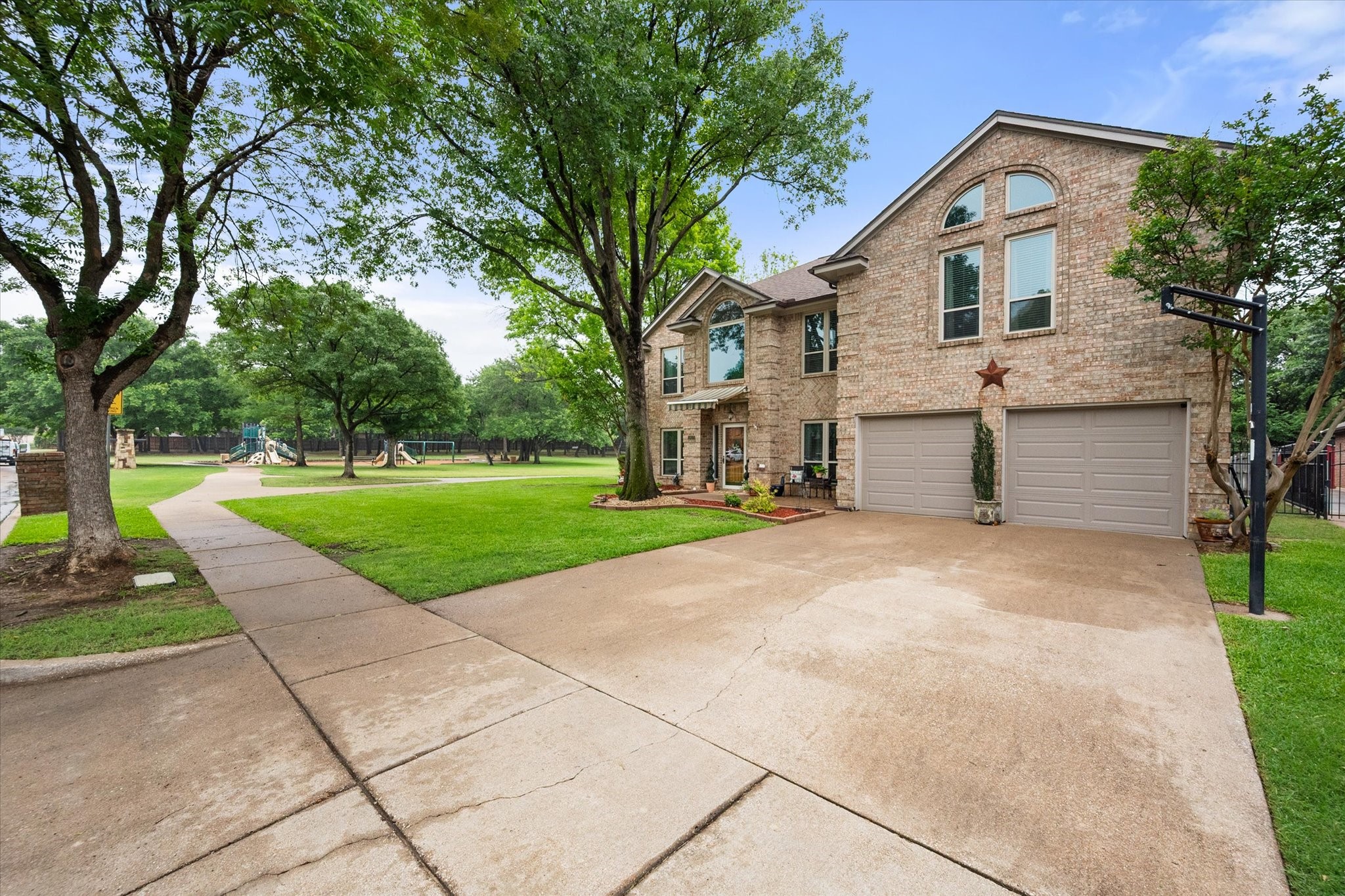 1817 Altacrest Drive Grapevine TX 76051