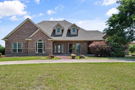 104 Spring Creek Drive Waxahachie TX 75165