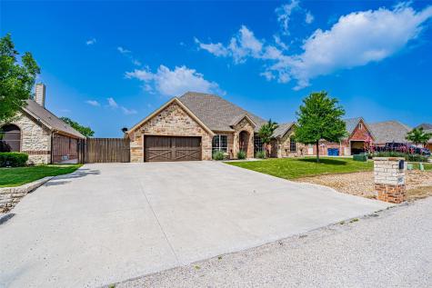 2826 Willow Ridge Circle Granbury TX 76049