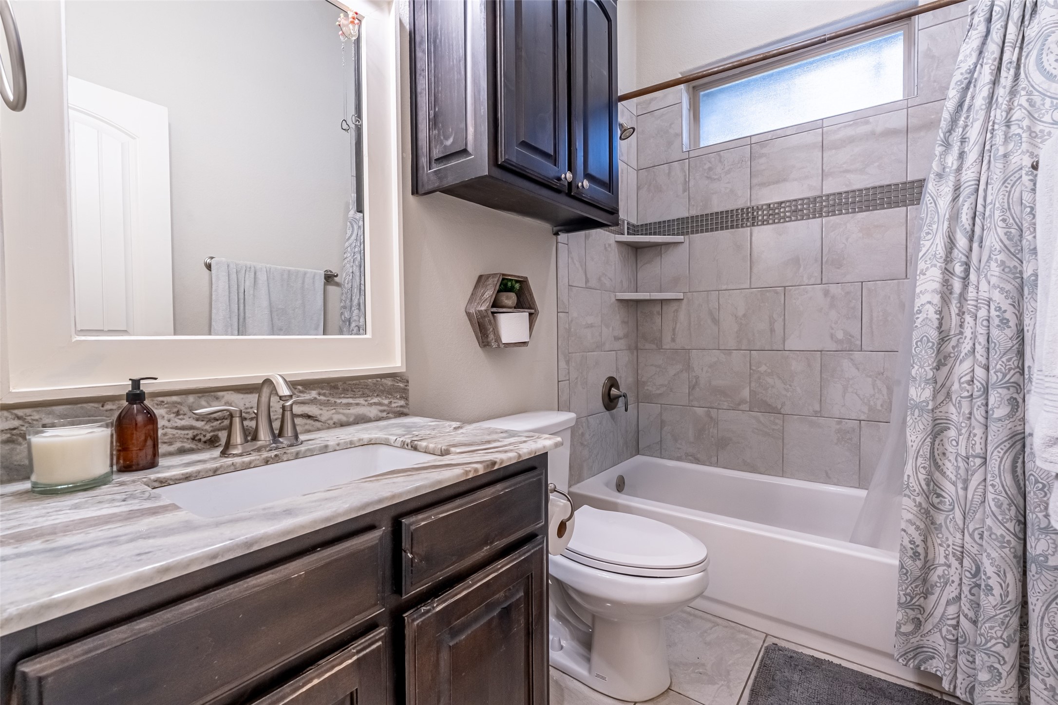 2826 Willow Ridge Circle Granbury TX 76049