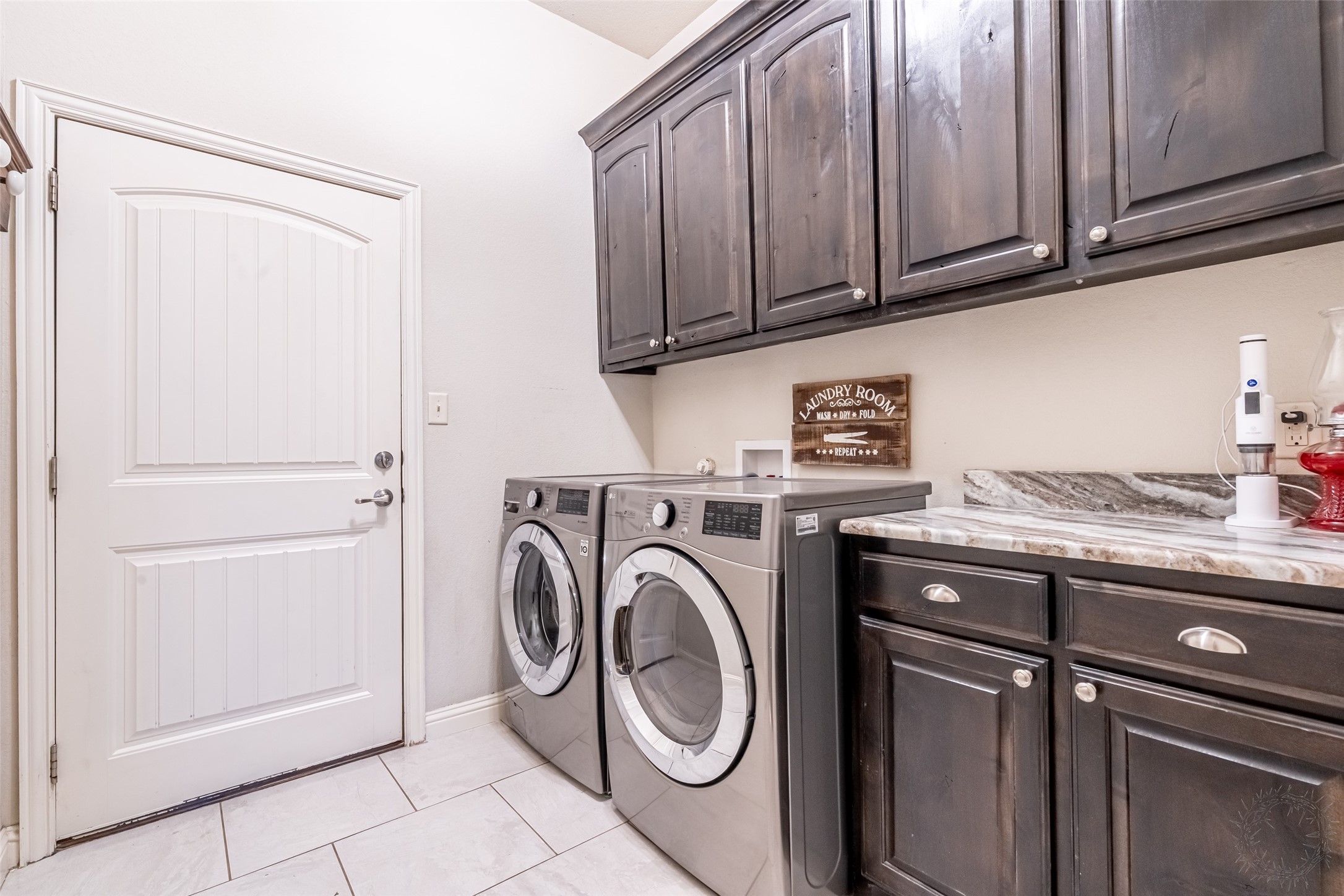 2826 Willow Ridge Circle Granbury TX 76049