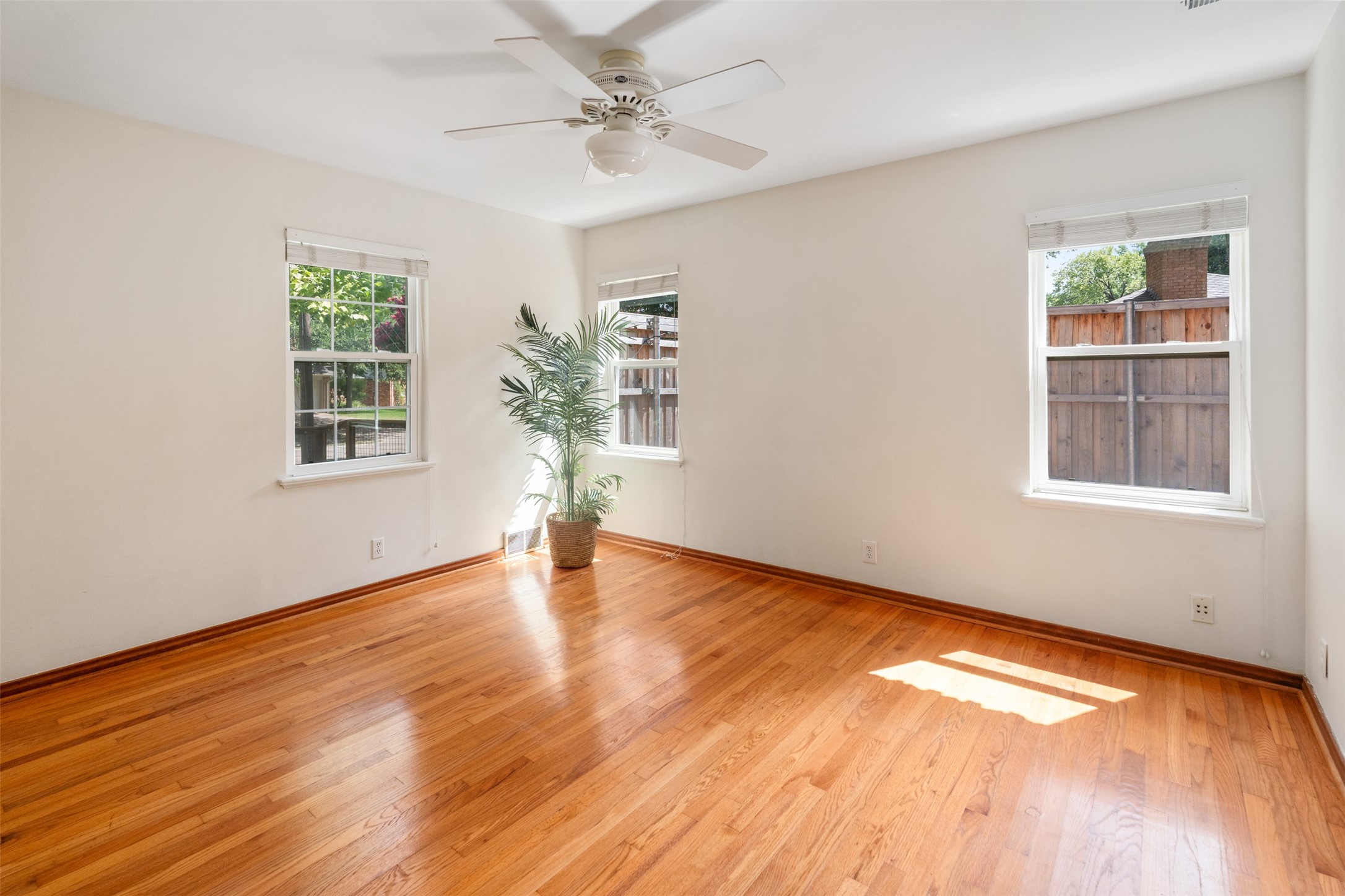 6639 Santa Anita Drive Dallas TX 75214