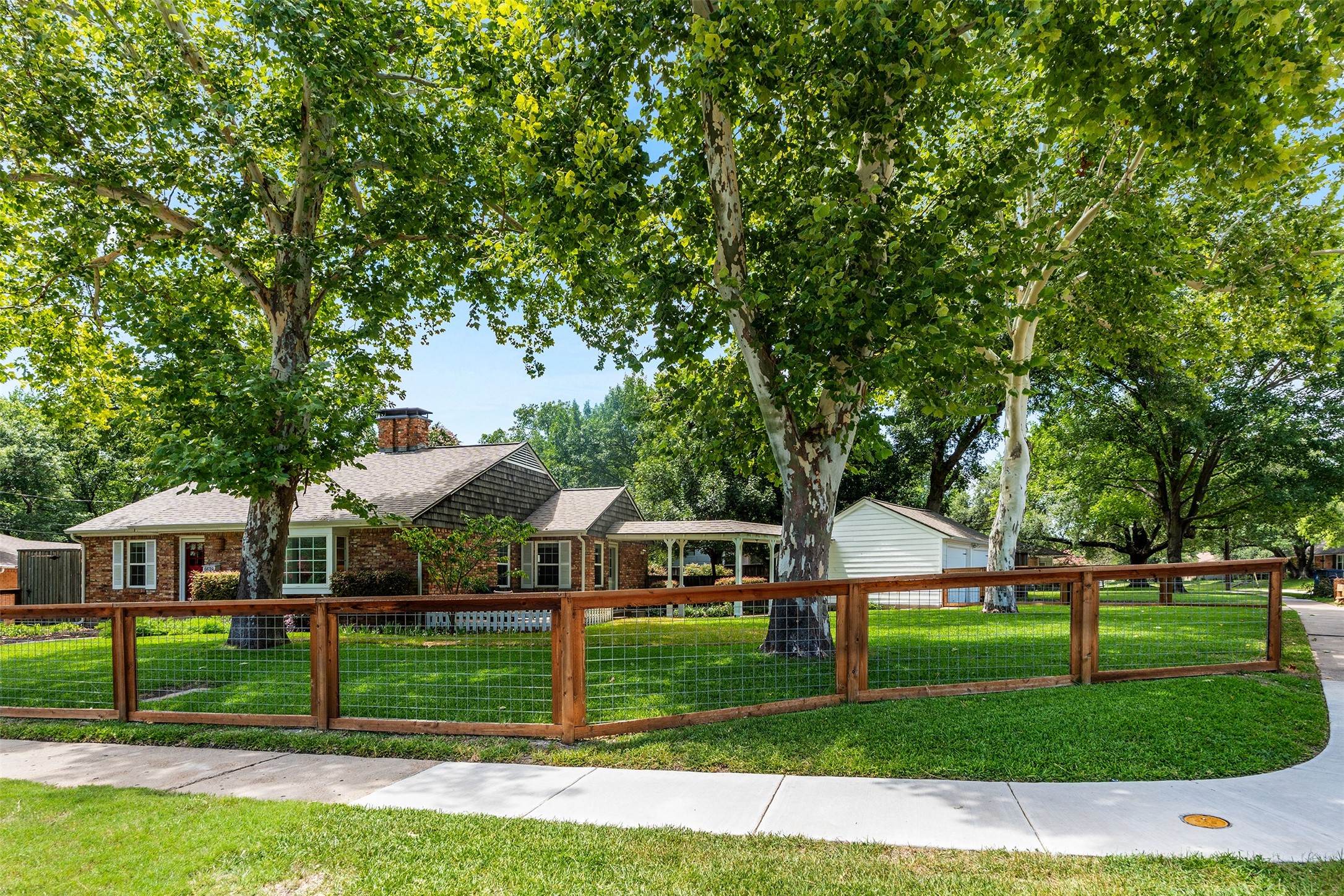 6639 Santa Anita Drive Dallas TX 75214