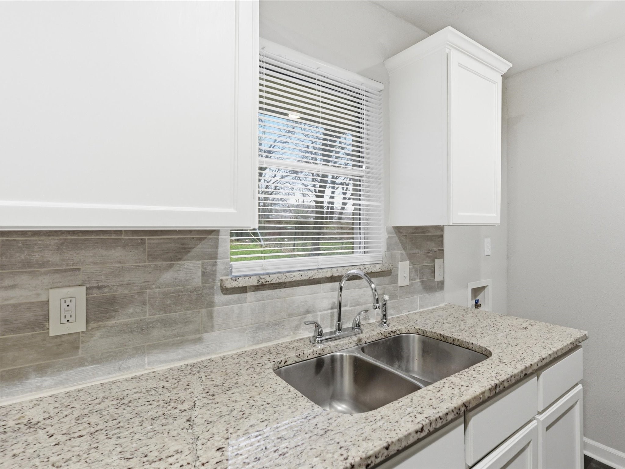 2429 Avis Street Mesquite TX 75149