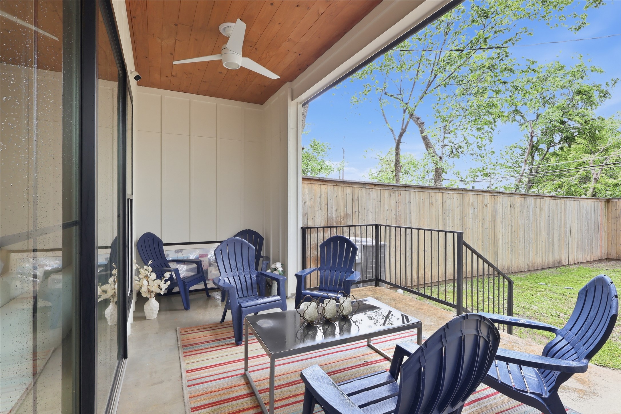 1005 Mount Auburn Avenue Dallas TX 75223