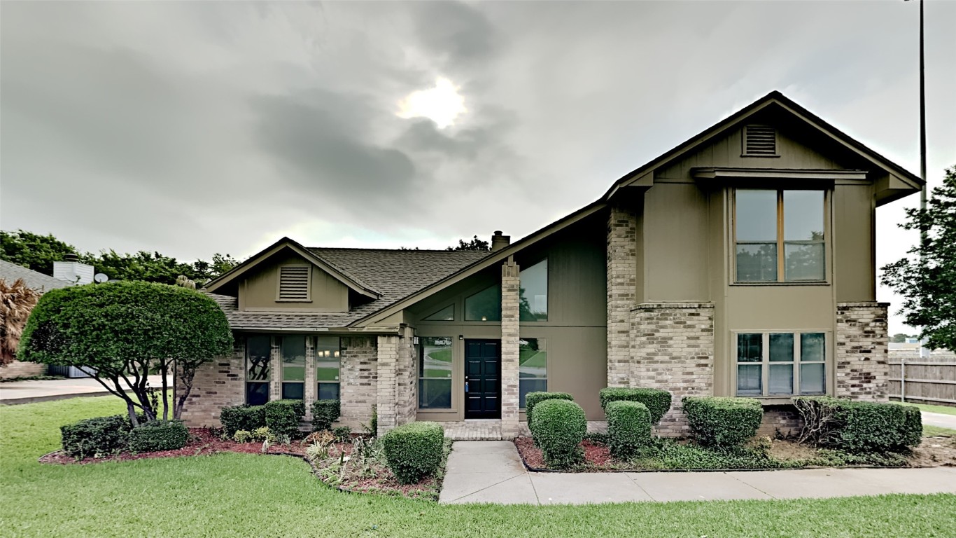 4611 Sierra Lane Arlington TX 76016