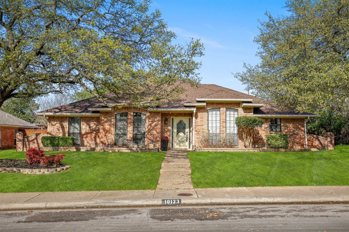 10123 Candlebrook Drive Dallas TX 75243