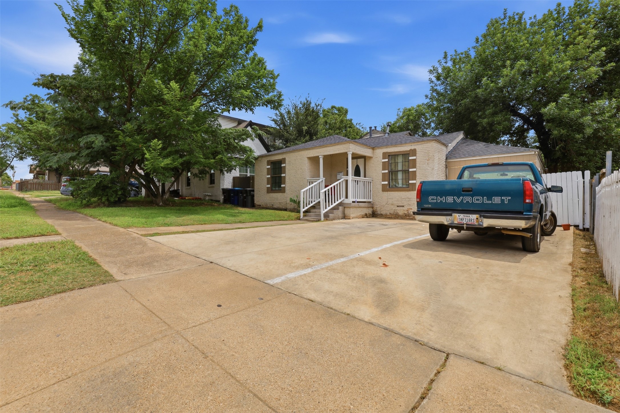 3104 Avenue L Fort Worth TX 76105