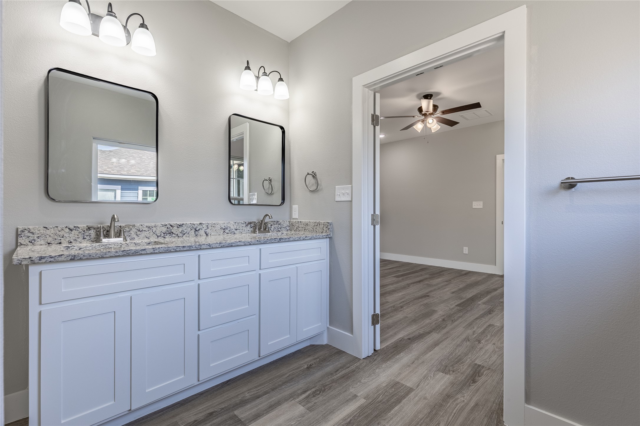 1219 S Montgomery Street Sherman TX 75090