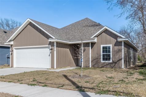 1219 S Montgomery Street Sherman TX 75090