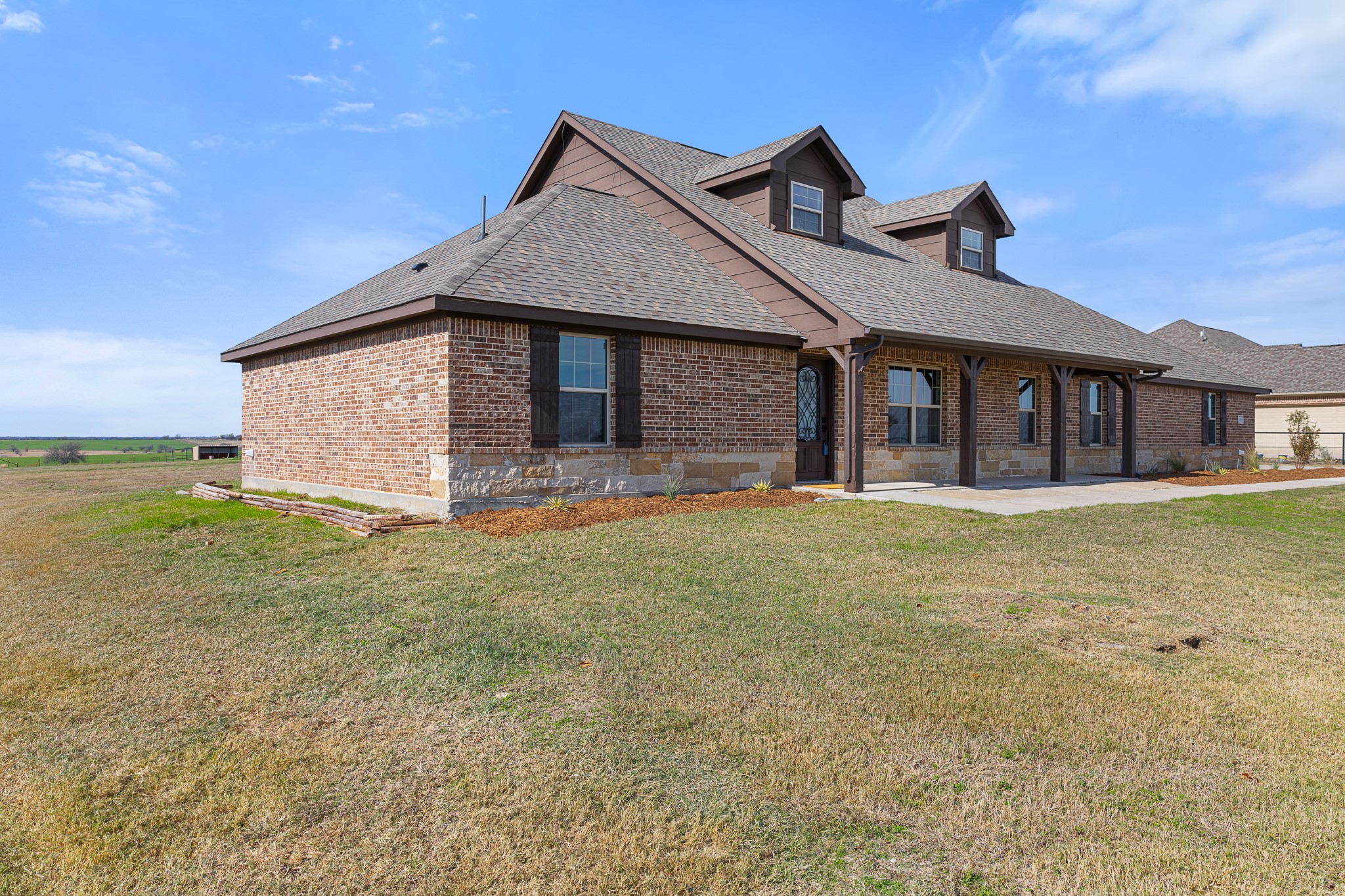186 County Road 4430 Rhome TX 76078