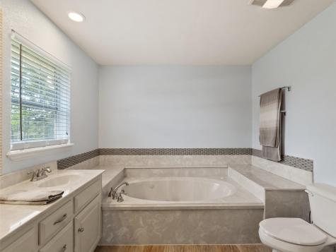 520 SE Cr 4385 Scroggins TX 75480