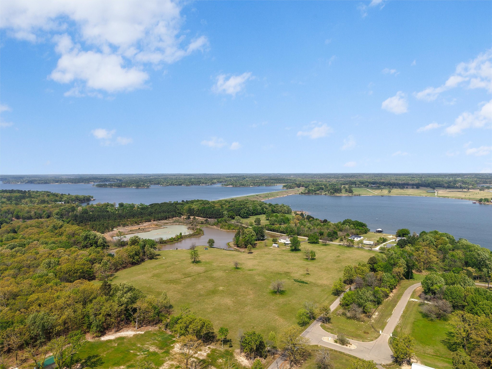 520 SE Cr 4385 Scroggins TX 75480